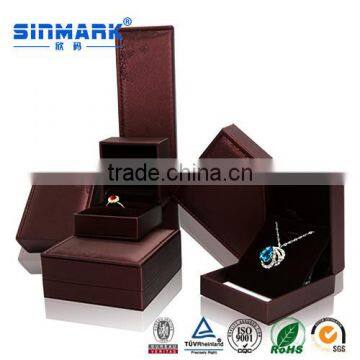 China Manufacturers Wholesale Wine Red Custom PU Jewelry Box photo-4