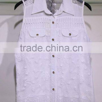 Romantic sleeveless rayon blouse with lace flower rattan white for women