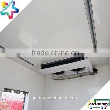 Double Temperature Adjustable Partition Wall Refrigerated Truck Light Duty NPR Chassis Ice Cream Yogurt Reefer Truck photo-5