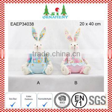 Easter bunny sitting ornament