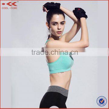 Wholesale Custom Women Yoga Fitness Wear, Sports Bra and Yoga Pants photo-3