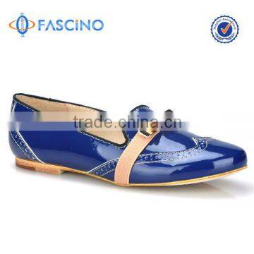 new design confortable women leather upper flat shoes