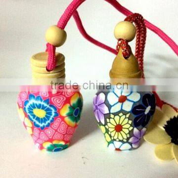 Hanging car perfume bottle with wooden cap