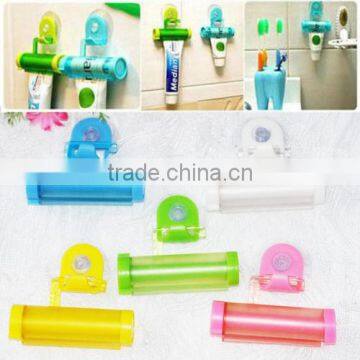 Creative Rolling Squeezer automatic toothpaste dispenser toothpaste pump dispenser