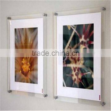 China Factory Directly Transparent Wall Mounted Acrylic Photo Frame