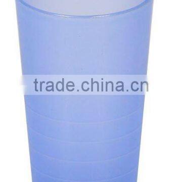 PLASTIC ROUND TUMBLER 612