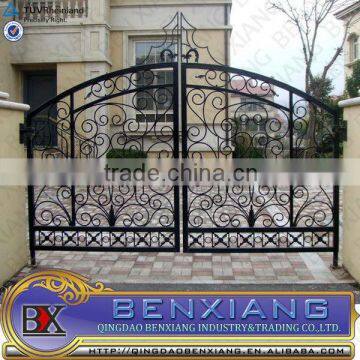 spraying plastics wrought iron gate