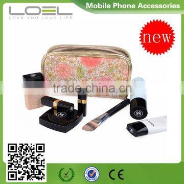 2016 promotional wholesale simple chrysanthemum/flower PU makeup bag customized