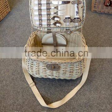 2 persons oval willow hamper picnic basket type willow picnic basket