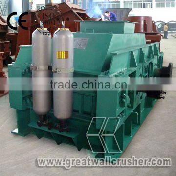 China Supplier New Technology Hydraulic Roller Crusher