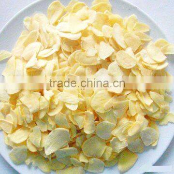 Dry Garlic Flakes Dried Garlic Dehydrated garlic Garlic Pieces Garlic Slices for sale