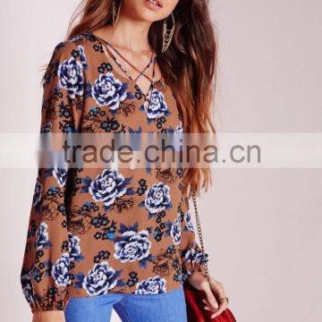 Best Selling Ladies Floral Printed Casual Blouse Low Price photo-3