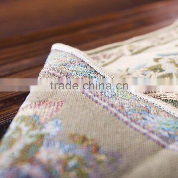 Plus Tassels Table Runner In Jacquard Polysilk photo-4