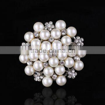 Round Shape Pearls Brooch Pins,Flower Rhinestone Brooch For Wedding Decoration