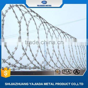 galvanized barbed wire in bulk package for cattle fence