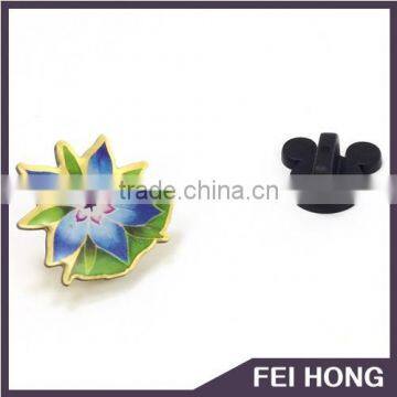 Custom Design Fancy Flower Shape Pin Badge photo-2
