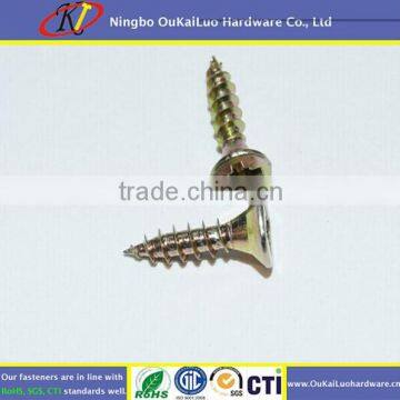 Small screw countersunk head self tapping screw