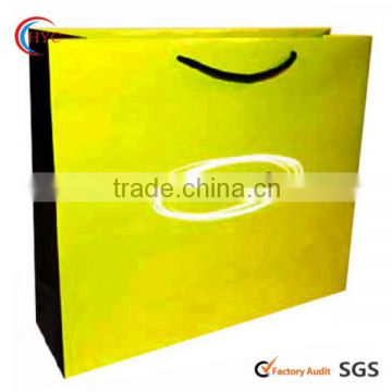 exquisite white paper bag for cosmetic