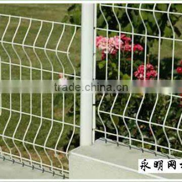 welded wire mesh fence panels/bending triangular wire mesh fence