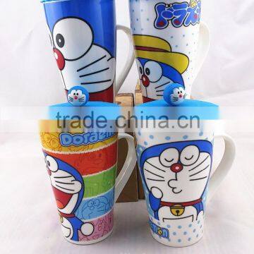 cartoon expression ceramic mug/porcelain tumbler with handle and lid/family use water tumbler