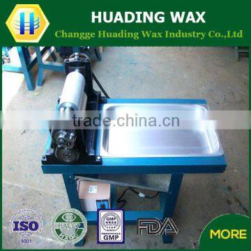 Low price good market in EU market Electric beeswax foundation machine made in china