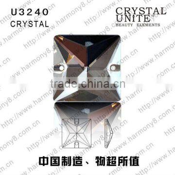 UNITE U3240 crystal square sew-on stone