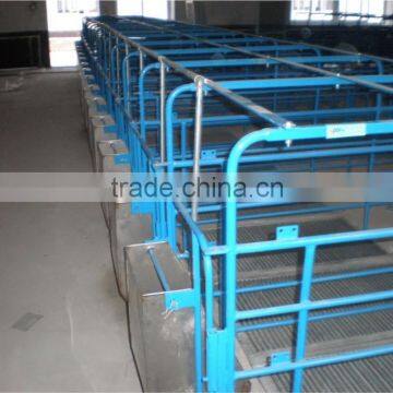 Convenient Pig Metal Feeder photo-3