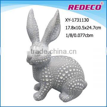 hot sale antique finish resin rabbit statues for garden decor