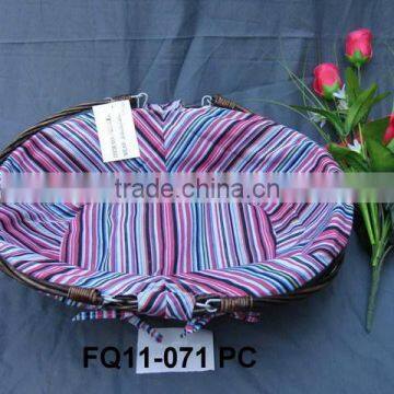 handmade willow baskets with cloth