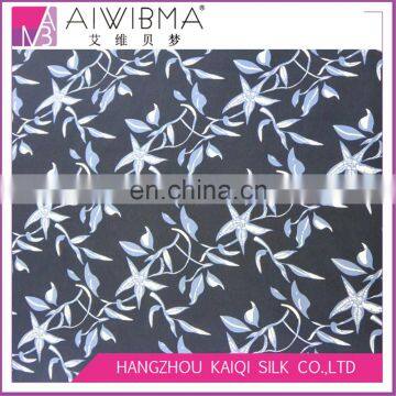 Hangzhou Floral Print Silk Crepe de Chine/silk CDC/silk Crepe Fabric With Navy Blue Color photo-3