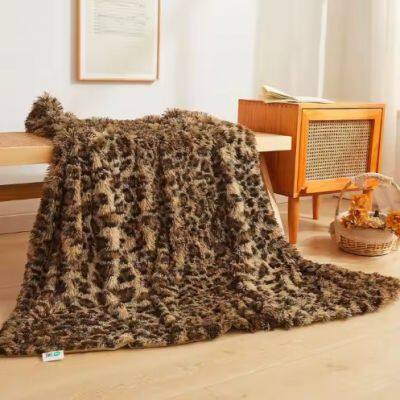 Luxury Faux Fur Leopard Print Blanket, Cheetah Print Fluffy Blanket Throw Cute Furry Animal Throw Fuzzy Blanket for Sofa Bed