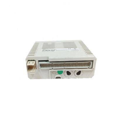 DI840 3BSE020836R1 Module à 16 canaux