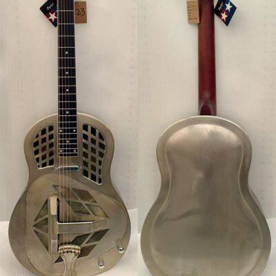 трикональный резонаторный гитара