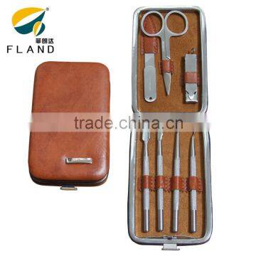 YangJiang Factory supply In Leather Case stainless steel tour Grooming tools
