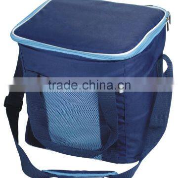 HOT sell picnic and travel single shoulder cooler bag 18L
