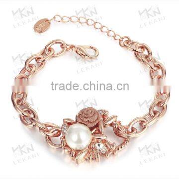 Wholesale woman fashion style charm bracelet