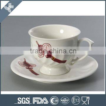 Wholesale elegant high quality white 180CC CUP SETS with flower figure