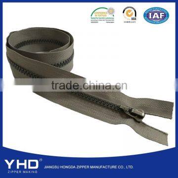 5# ykk quality plastic zipper