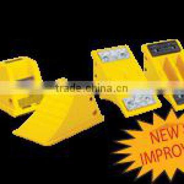AT3512 SERIES WHEEL CHOCKS