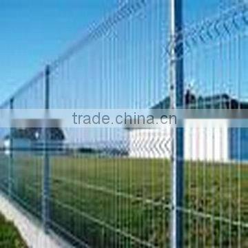 wire mesh fence