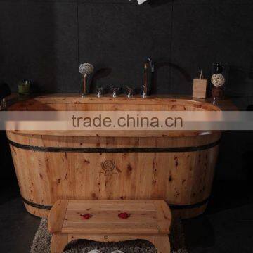 China wooden bathtub massage tub cedar spa tub