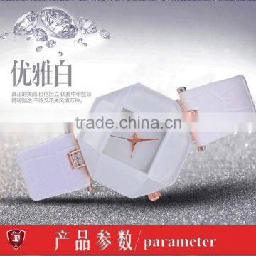 China Manufacturer Custom&Oem Fashion Watches, Luxury Quartz Wristwatches photo-2