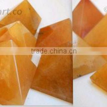 YELLOW JADE SMALL SIZE PYRAMID