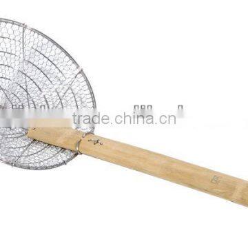 Stainless Steel Wire Mesh Strainer With Bamboo Handle photo-3