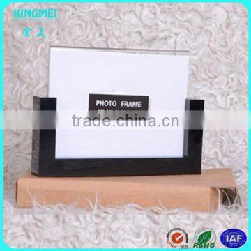 KM-VP83 Unique S Shape Servicing Crooked Perspex Poster Frame With Clear Color photo-5