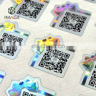 Наклейка с голографической антифальсификацией, на которой напечатан QR-код photo-2