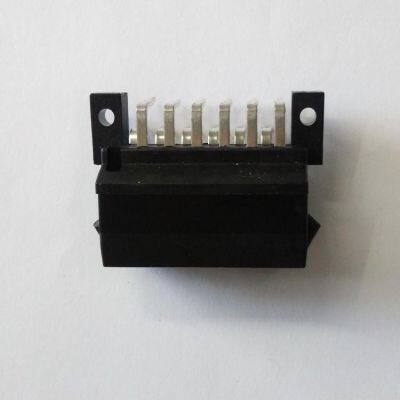 12-24V Rechteckstecker RC30703 – hitzebeständiges Gehäuse für ECU- und Getriebeleitungen