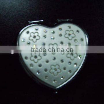 Heart Metal mirror