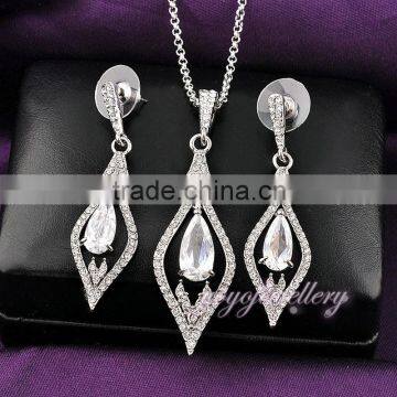 New model jewelry gold drop pendant big stone american diamond necklace sets