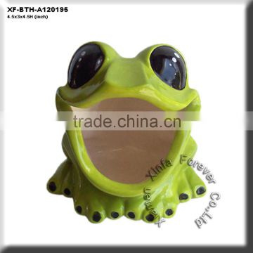 unpainted pottery frog scrubby pad